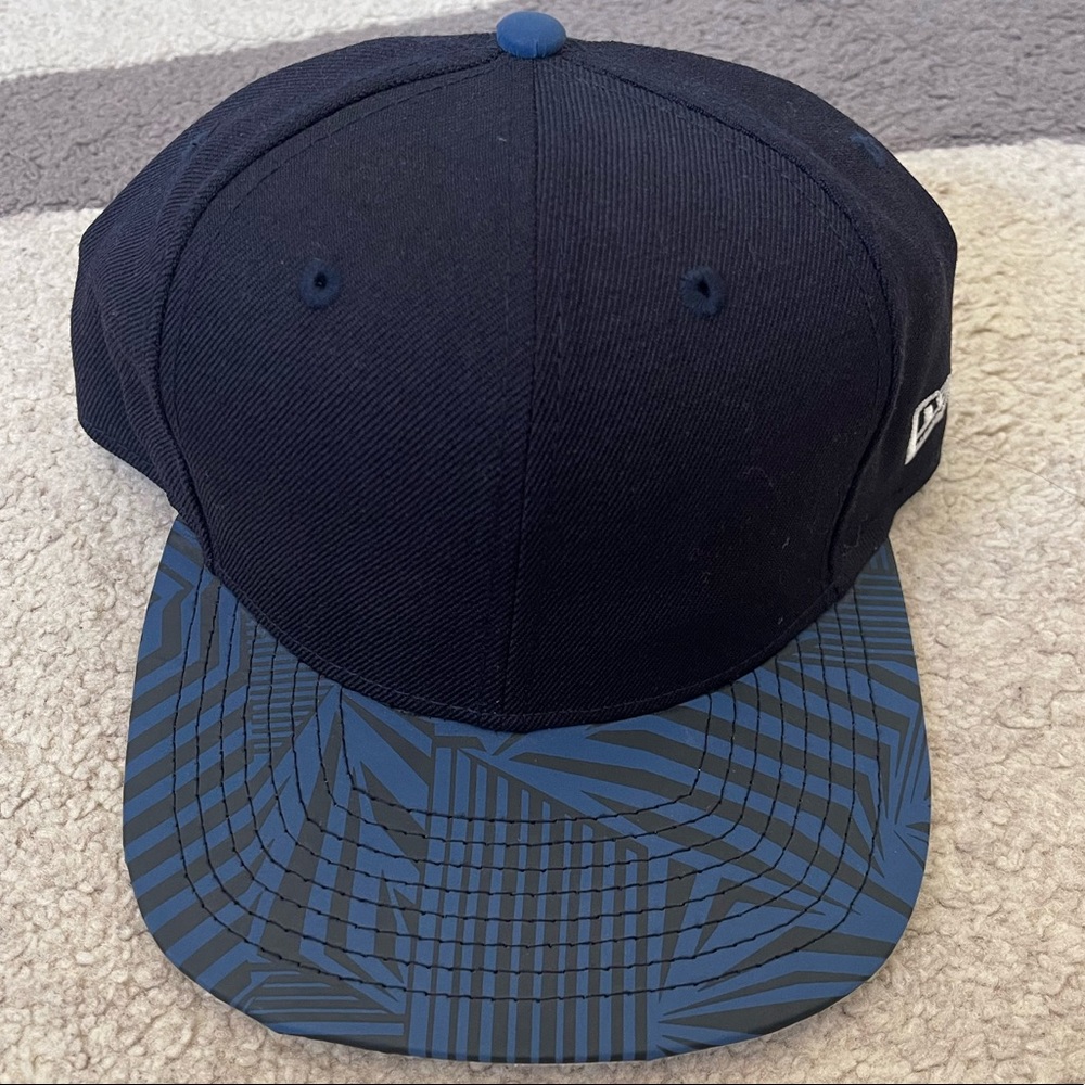New Era Snap back  9FIFTY Navy Blue